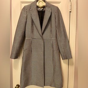 Reiss houndstooth tailored top coat. Small. Excellent condition. Ecru/black